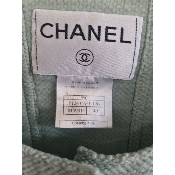 Chanel Light Green Virgin Wool/Silk Made in France Tweed Blazer Jacket size EU40 - Picture 5 of 9